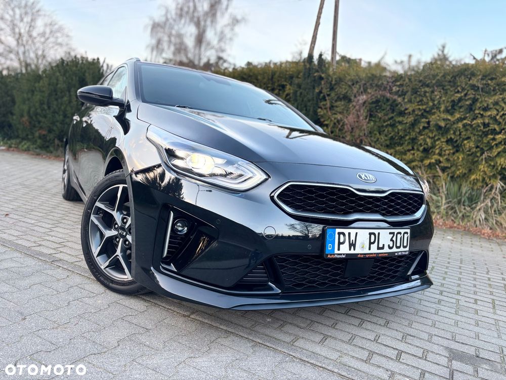 Kia Ceed 1.5 T-GDI DCT7 OPF (48V Mild Hybrid) GT Line - 2