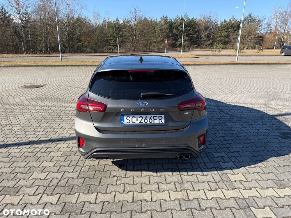 Ford Focus 1.0 EcoBoost mHEV ST-Line Design - 24