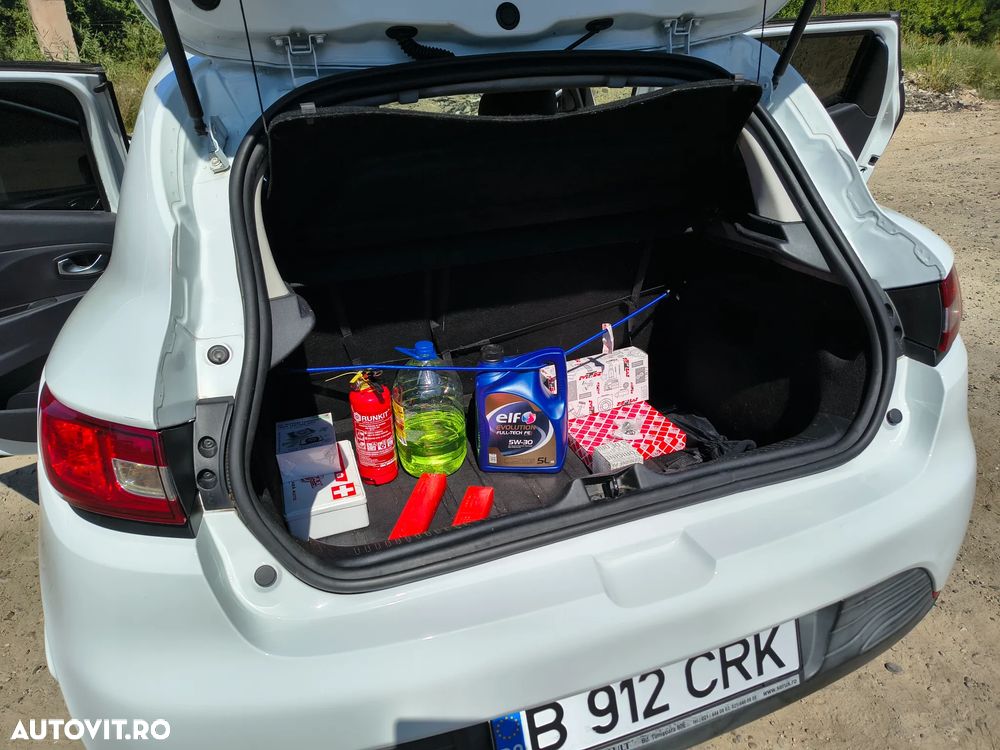 Renault Clio 1.5 dCi Expression - 8
