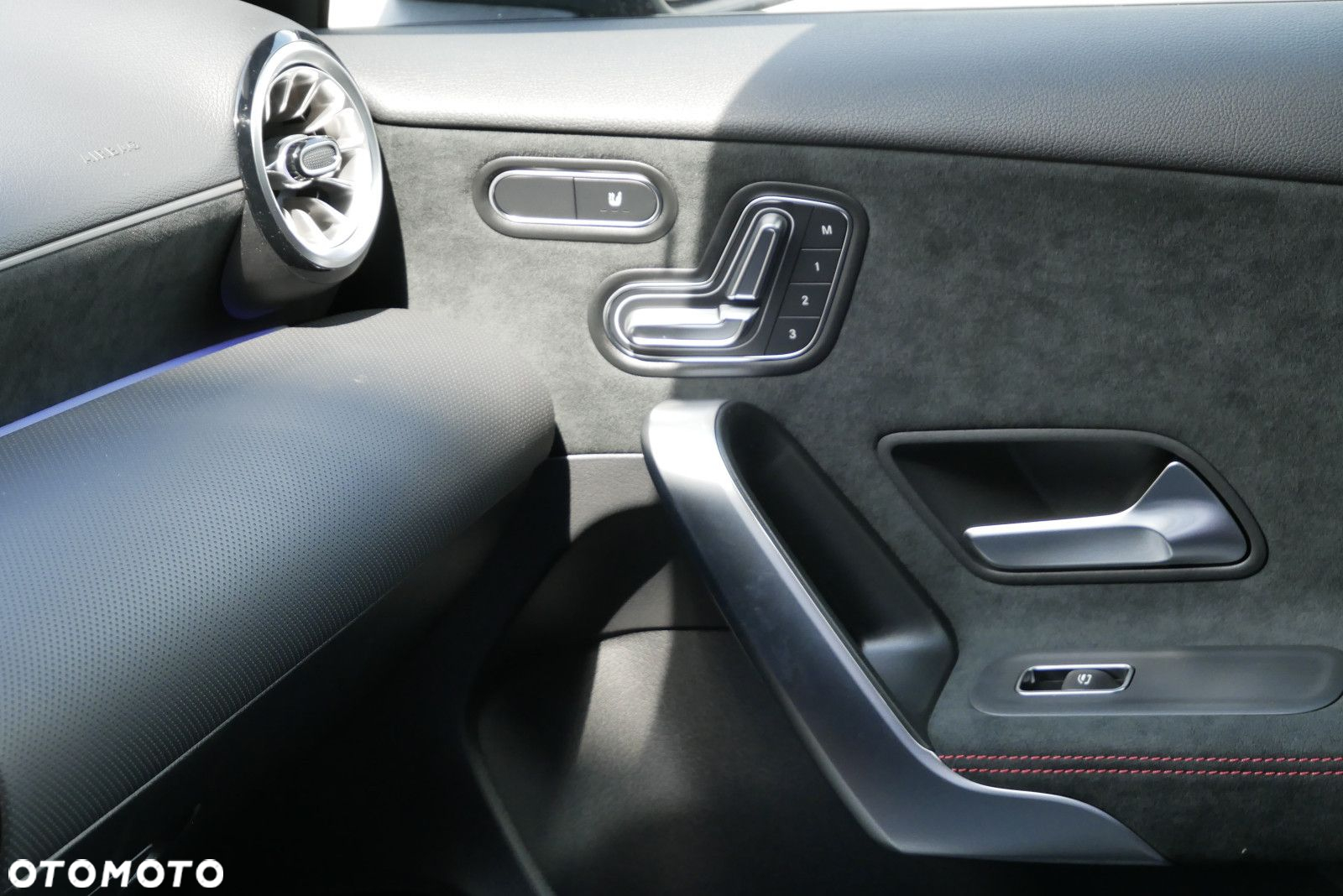 Mercedes-Benz Klasa A 200 d AMG Line 8G-DCT - 8