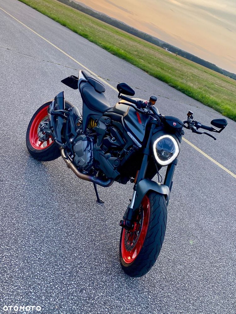 Ducati Monster - 1