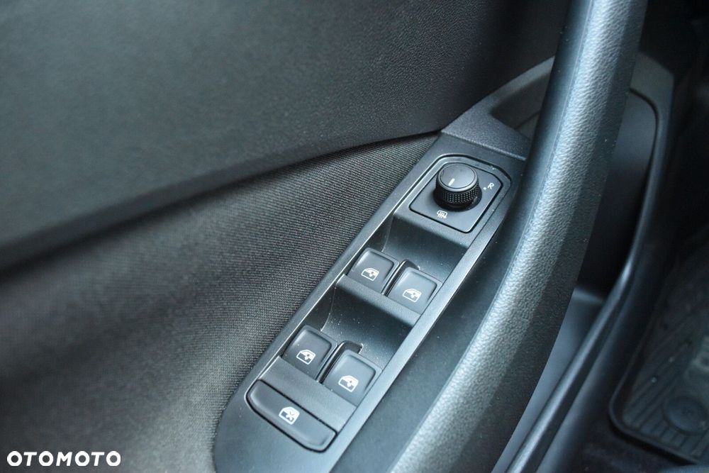 Skoda Kamiq 1.0 TSI Selection - 27