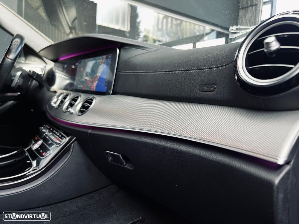 Mercedes-Benz E 220 d AMG Line - 42