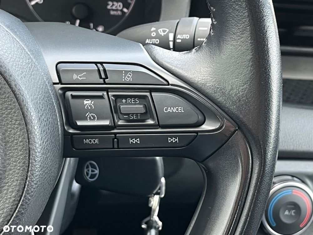 Toyota Yaris 1.5 Comfort - 36