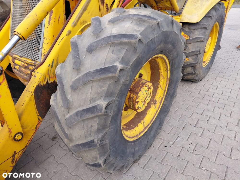 JCB 4 CX - 18