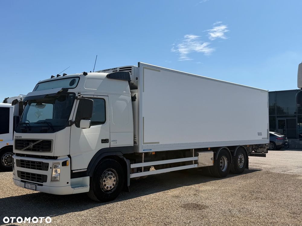 Volvo FH360 chłodnia - 2