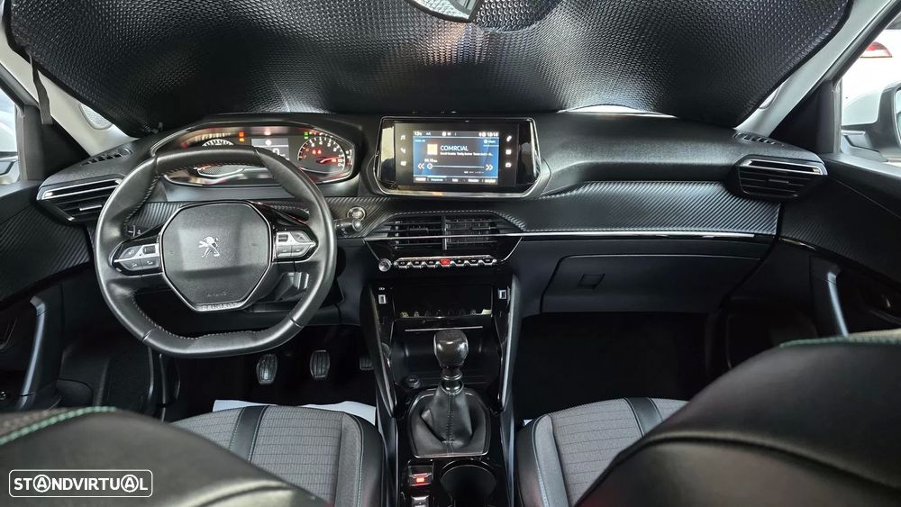 Peugeot 2008 1.2 PureTech Allure Pack - 16