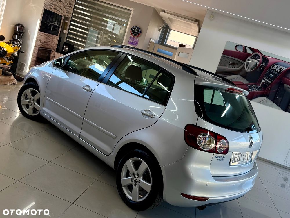 Volkswagen Golf Plus - 33
