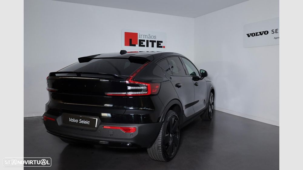 Volvo EC40 82 kWh Single Motor Extended Range Black Edition - 6