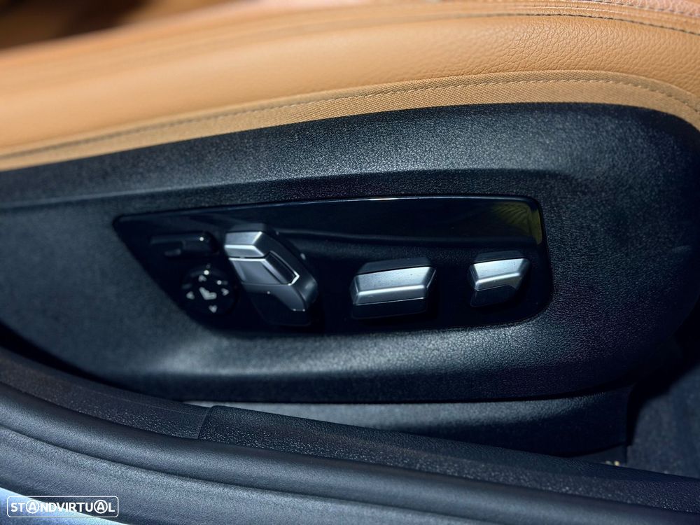 BMW 530 e iPerformance Line Luxury - 32