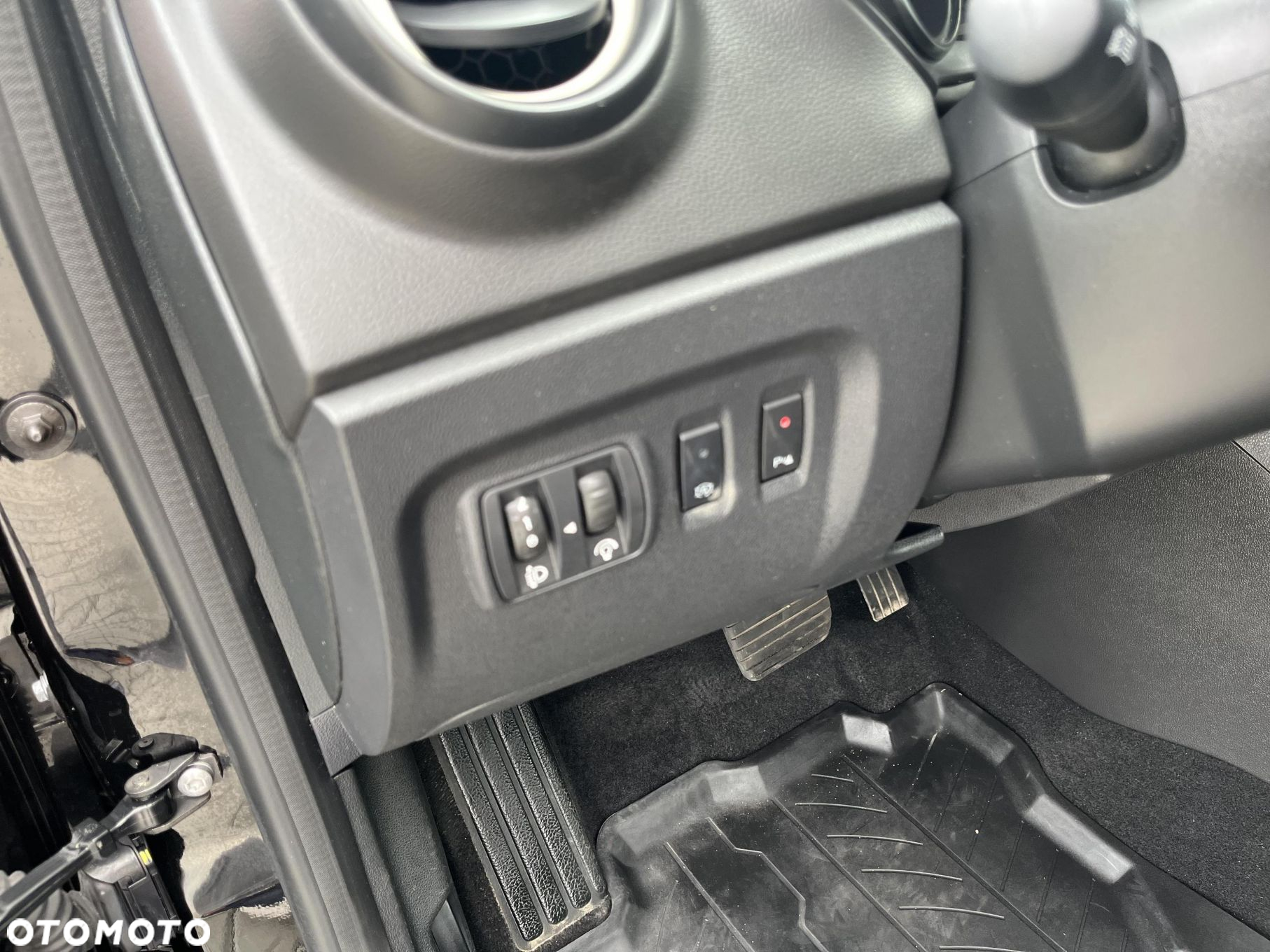 Renault Captur 1.2 Energy TCe Zen EDC - 20
