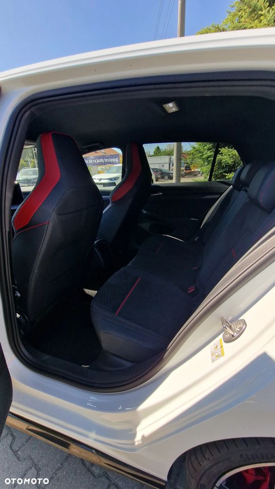 Volkswagen Golf 2.0 TSI GTI Clubsport DSG - 11