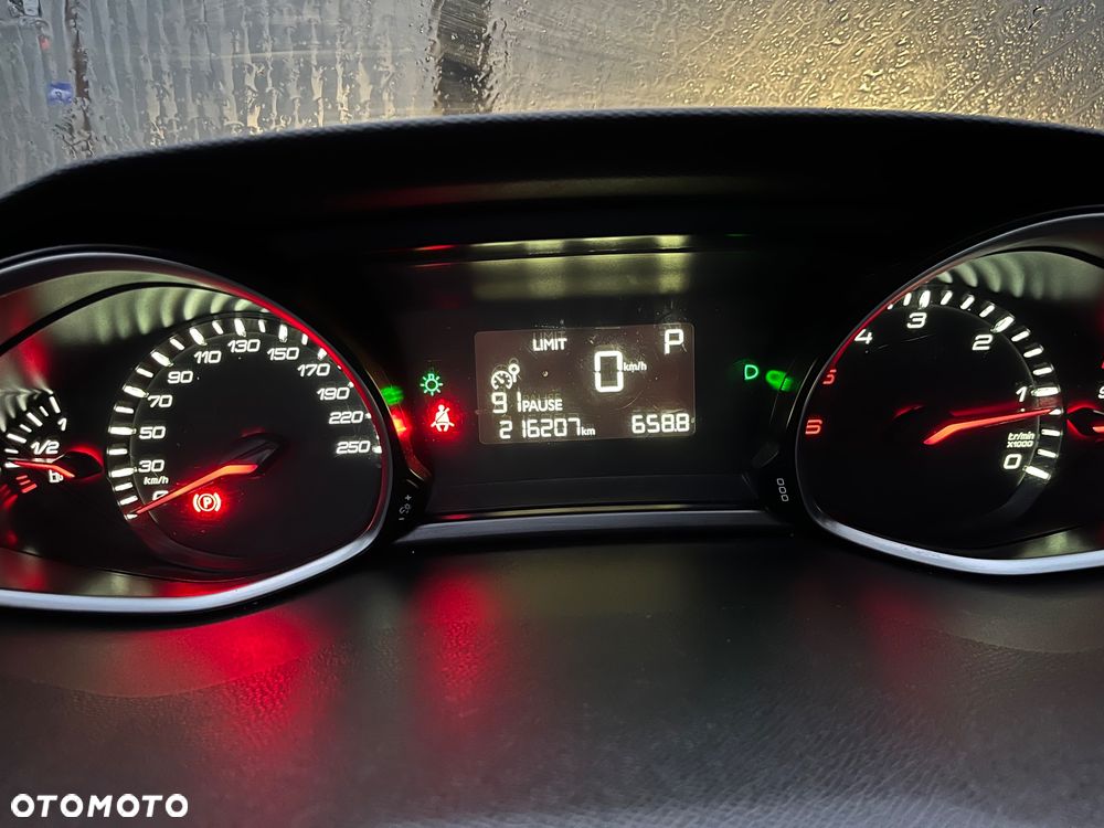 Peugeot 308 SW 1.6 BlueHDi Active S&S - 7