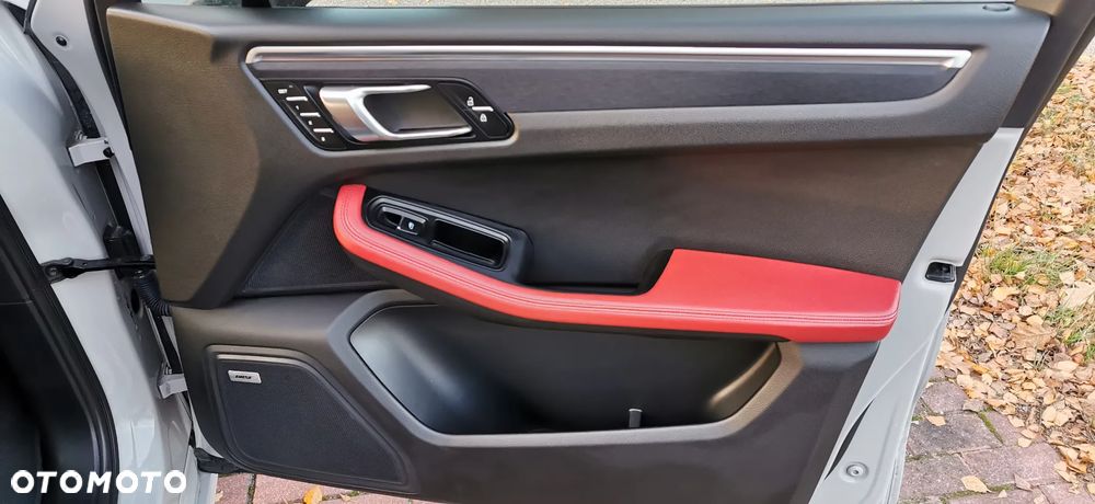 Porsche Macan GTS - 18