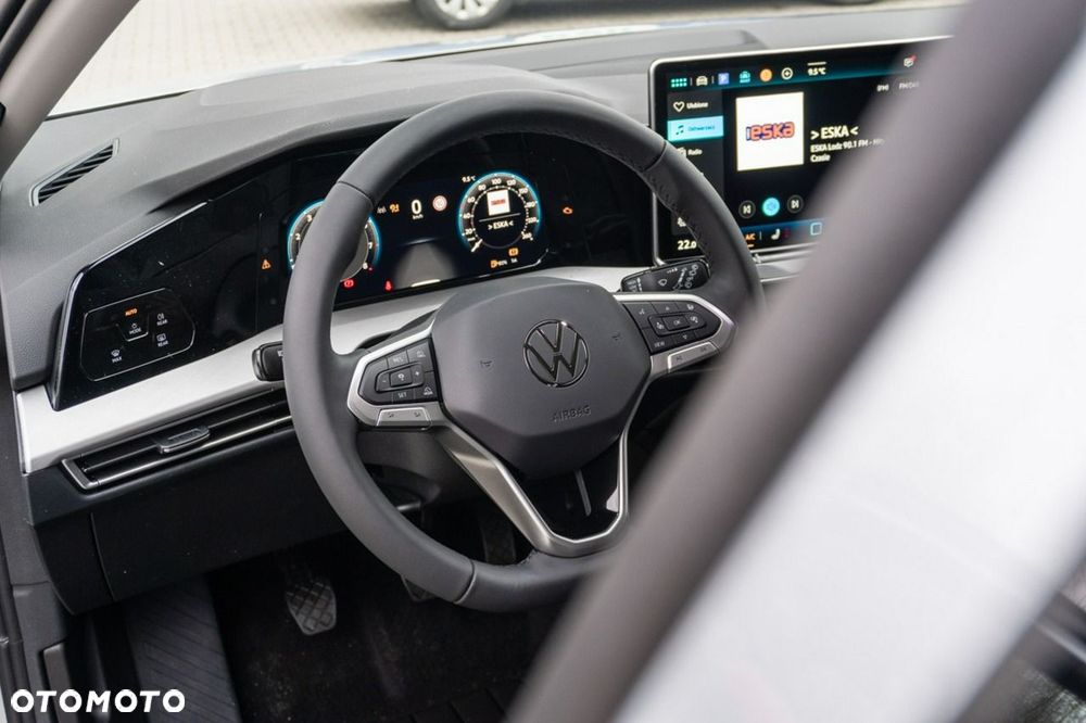 Volkswagen Golf - 12