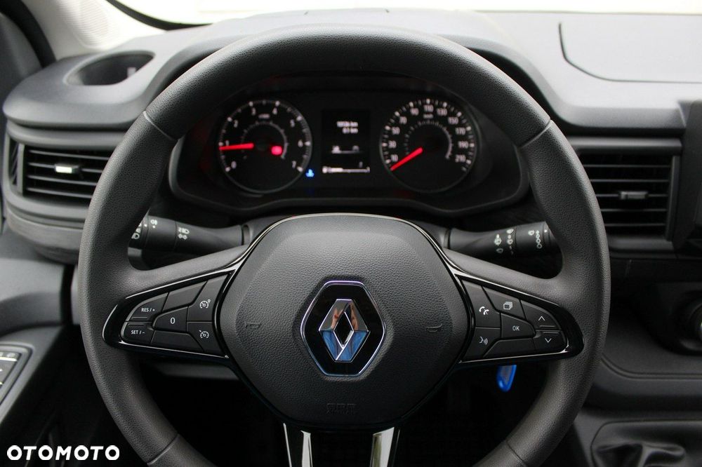 Renault Trafic - 15