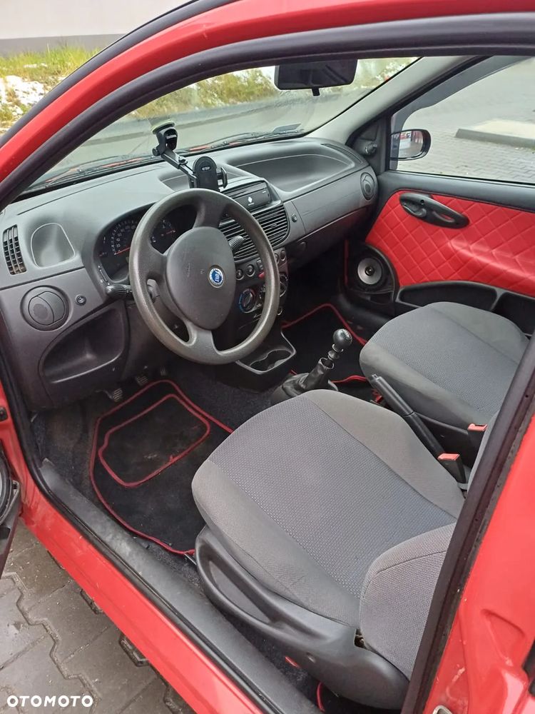 Fiat Punto - 6