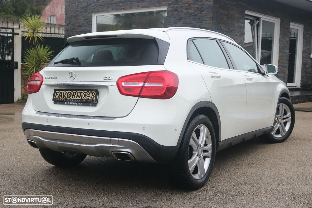 Mercedes-Benz GLA 180 CDI Aut. - 2