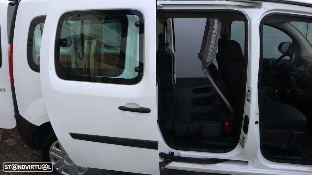 Renault Kangoo 1.5 dCi 90 Maxi 5 lugares - 10