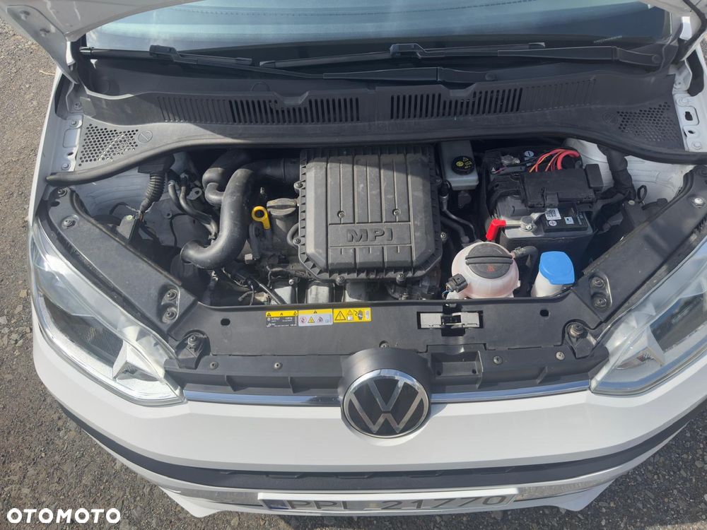 Volkswagen up! ASG cheer - 7