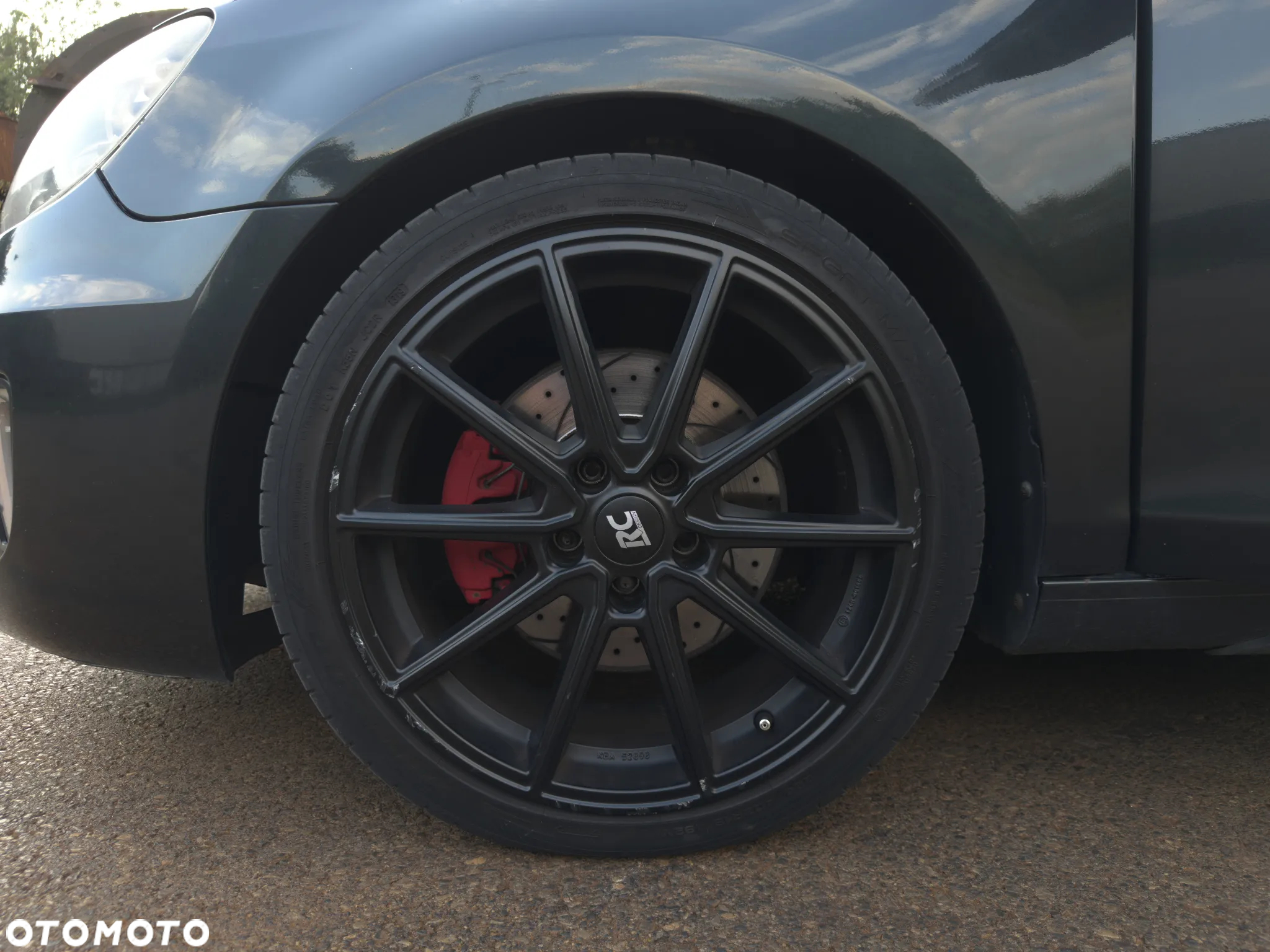 Volkswagen Golf VI 2.0 TSI GTI - 32