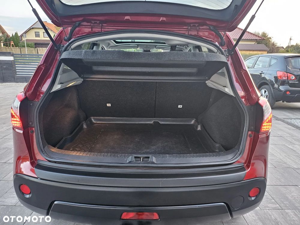 Nissan Qashqai 1.6 I-Way - 25