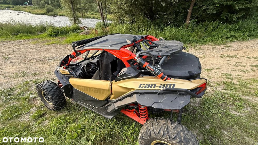 Can-Am Maverick - 8