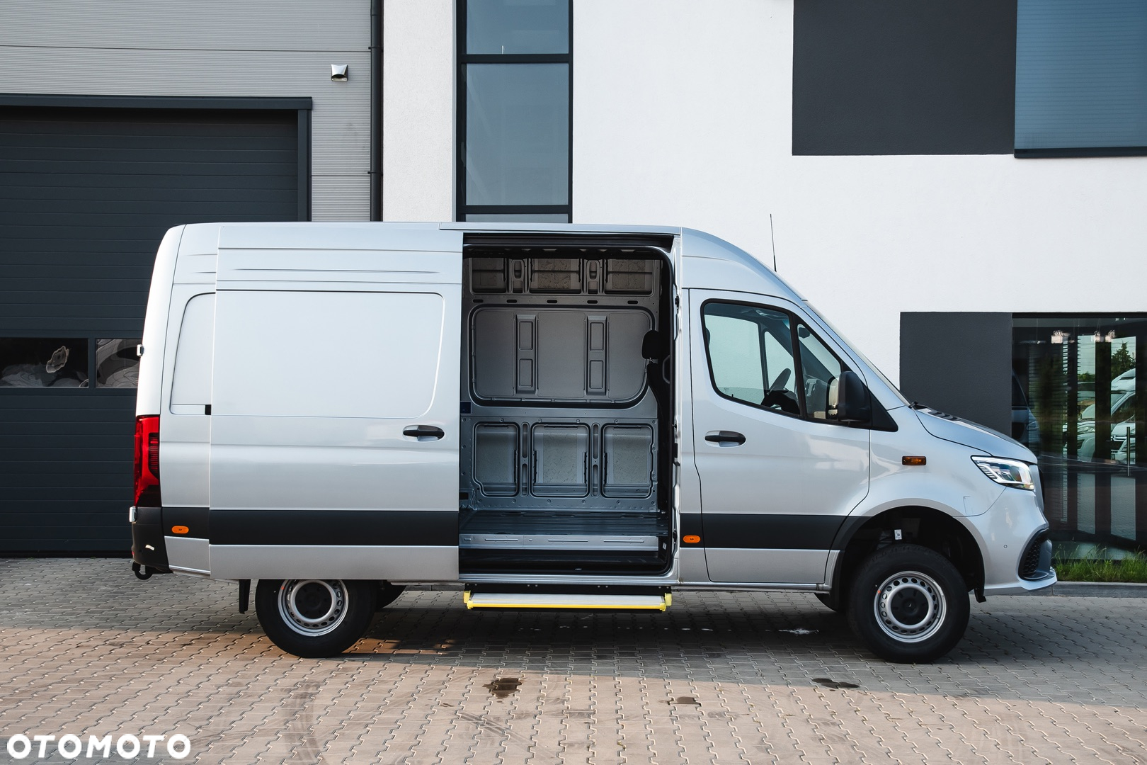 Mercedes-Benz Sprinter - 7