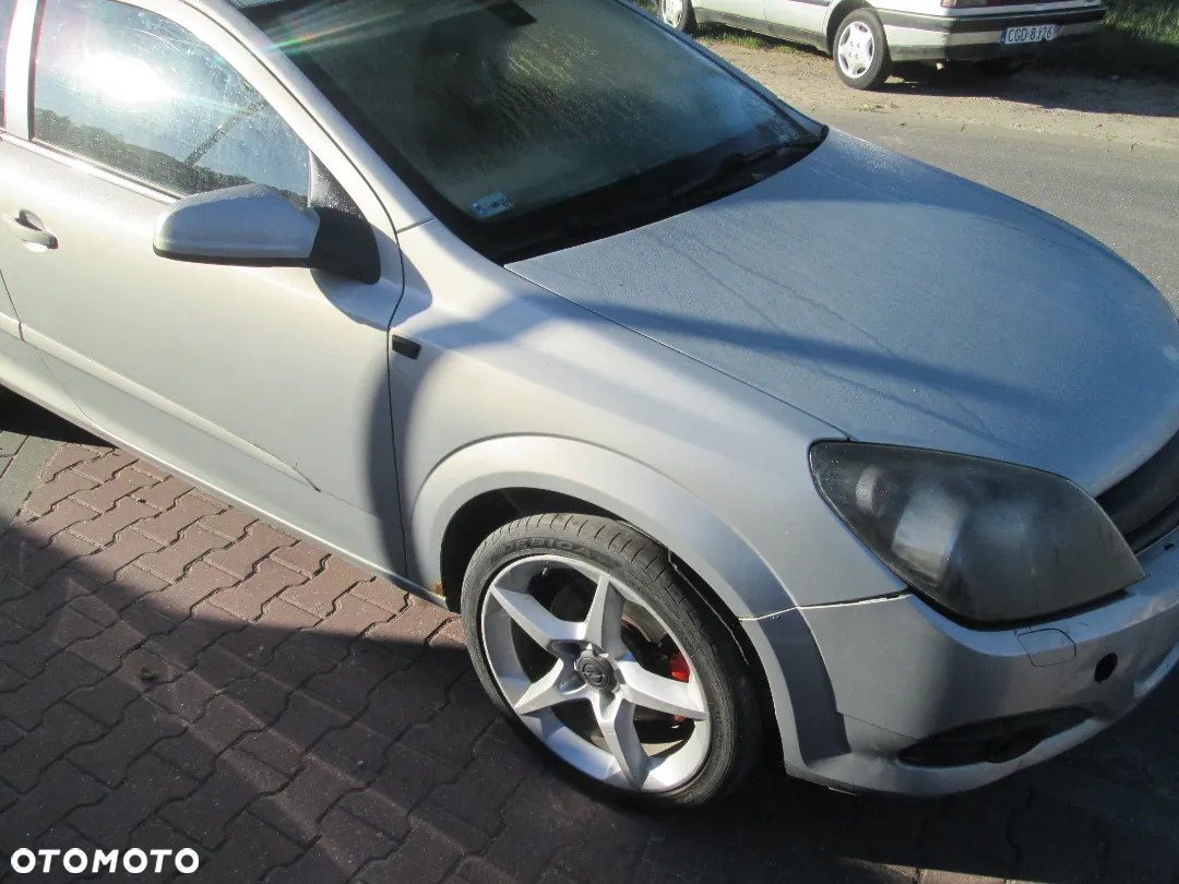 Opel ASTRA H OPC Hatchback 3 drzwi 1.9 CDTI MASKA ZDERZAK LAMPY ATRAPA KLAPA - 12