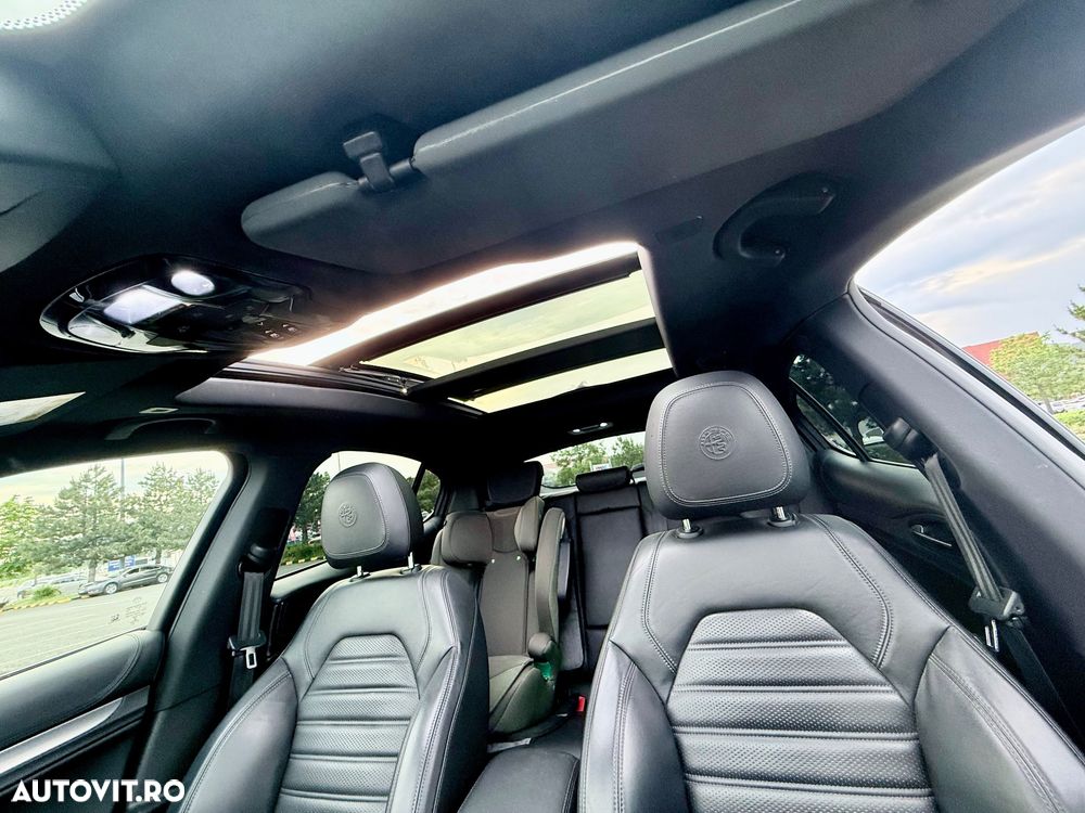 Alfa Romeo Stelvio 2.0 Turbo 16V AT8-Q4 Veloce - 15