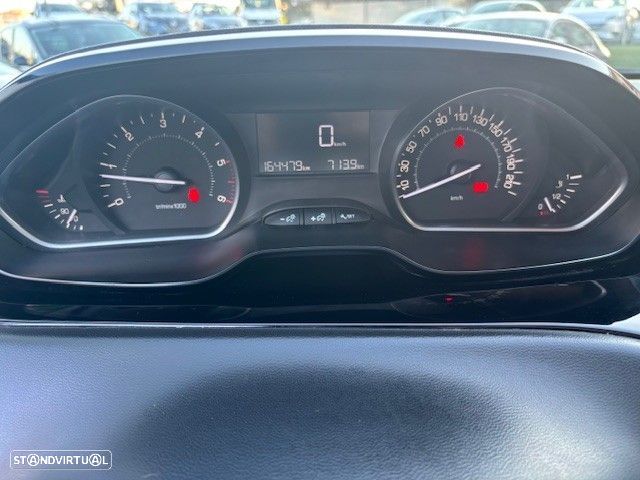 Peugeot 208 1.6 BlueHDi Style - 3