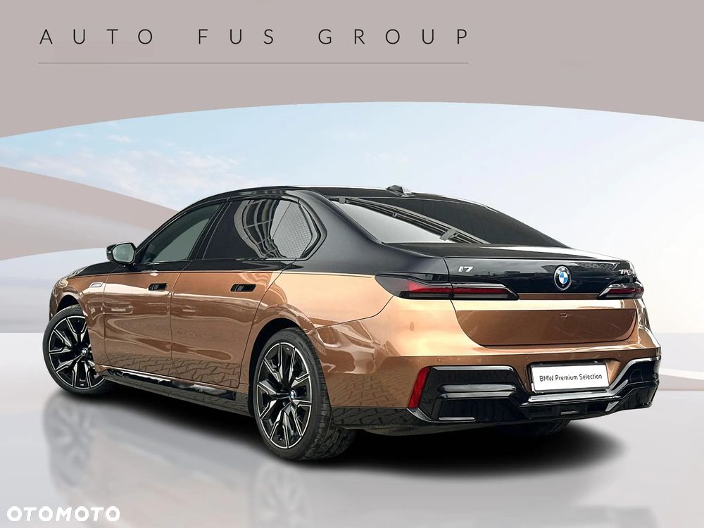 BMW i7 105.7kWh M70 xDrive - 4