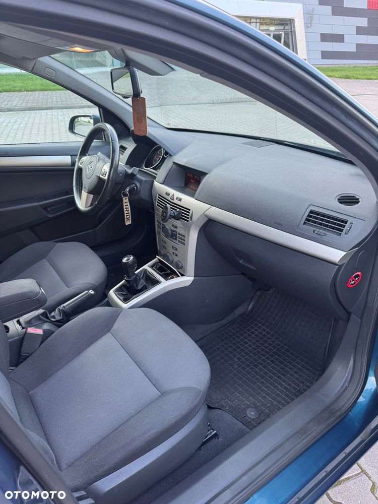 Opel Astra 1.7 CDTI Edition - 12