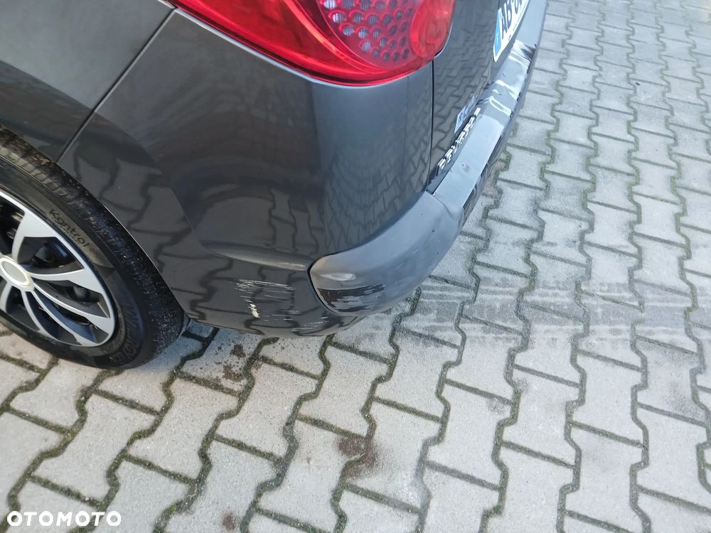 Peugeot 207 1.6 HDi Presence - 6