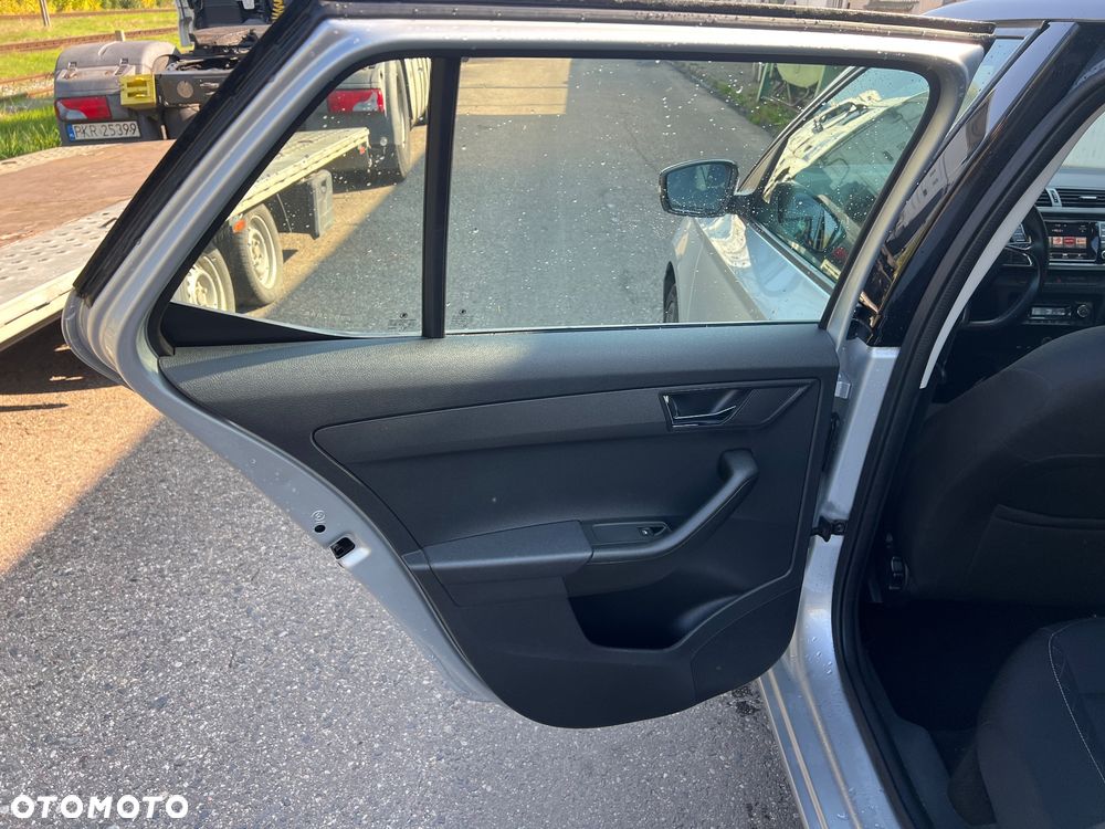 Skoda Fabia 1.2 TSI DSG Monte Carlo - 20