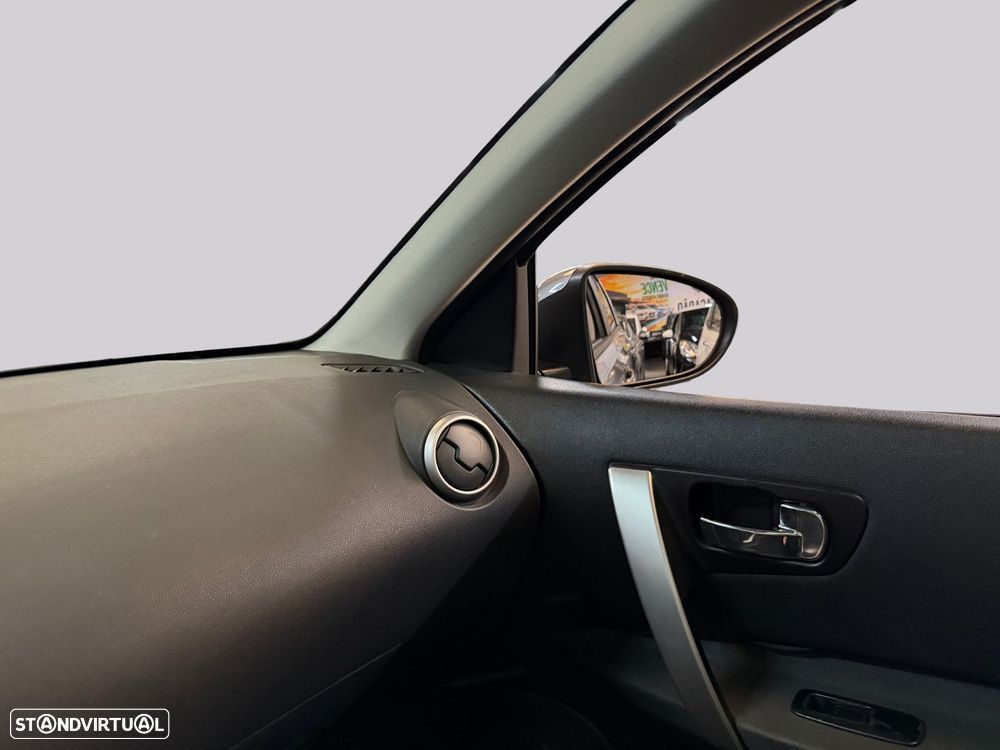 Nissan Qashqai - 8