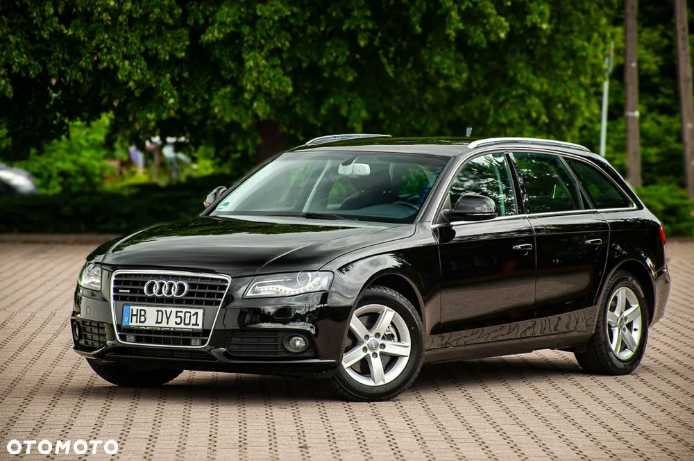 Audi A4 Avant 2.0 TDI DPF quattro Ambiente - 4