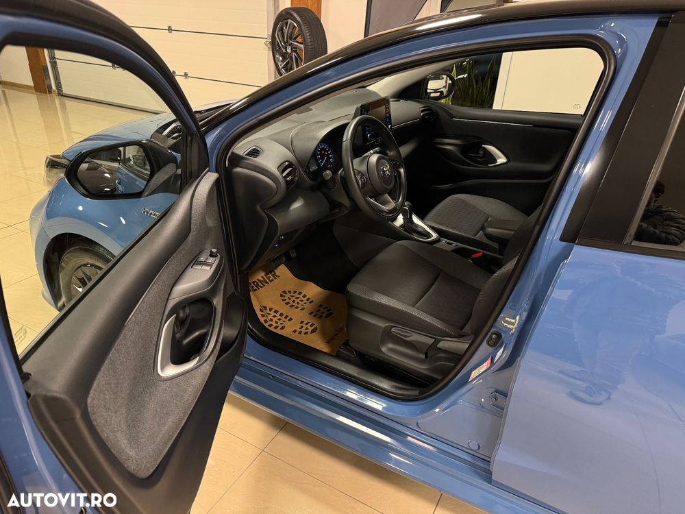 Toyota Yaris Hybrid 130 1.5 VVT-i Premiere Edition - 7