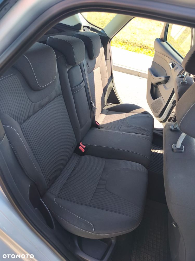 Ford Focus 1.6 TI-VCT Titanium - 16