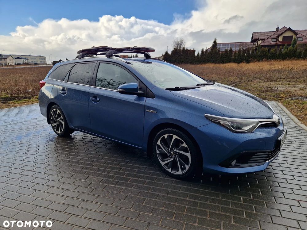 Toyota Auris - 16