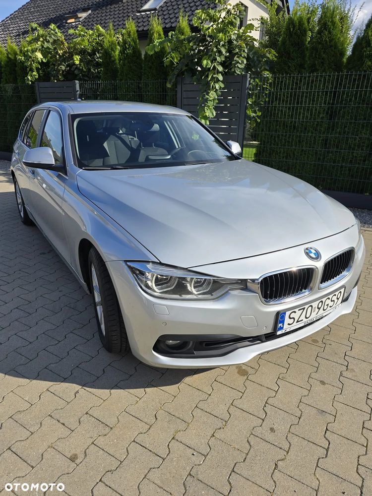 BMW Seria 3 318d - 19