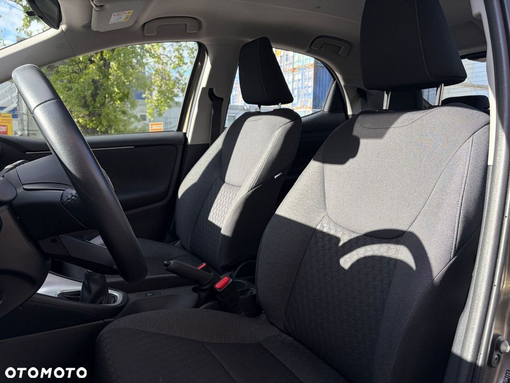 Toyota Yaris - 25
