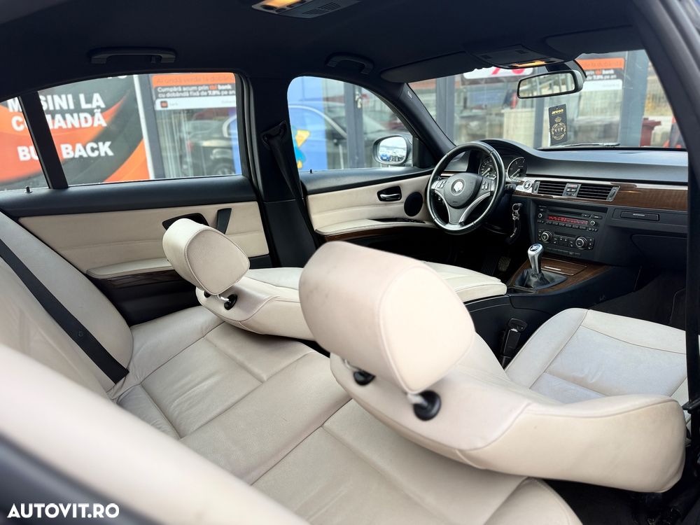 BMW Seria 3 318d DPF Touring Edition Exclusive - 5