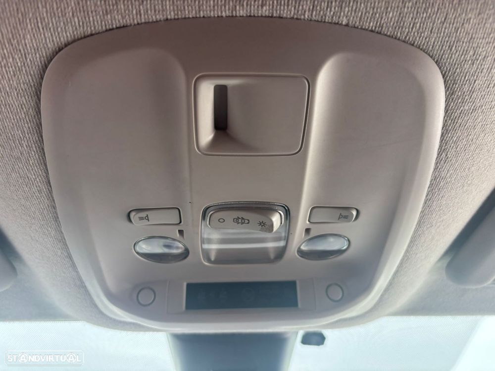 Peugeot Expert 2.0 BlueHDI 122cv - LONGA - 6 LUGARES + CX CARGA - 24