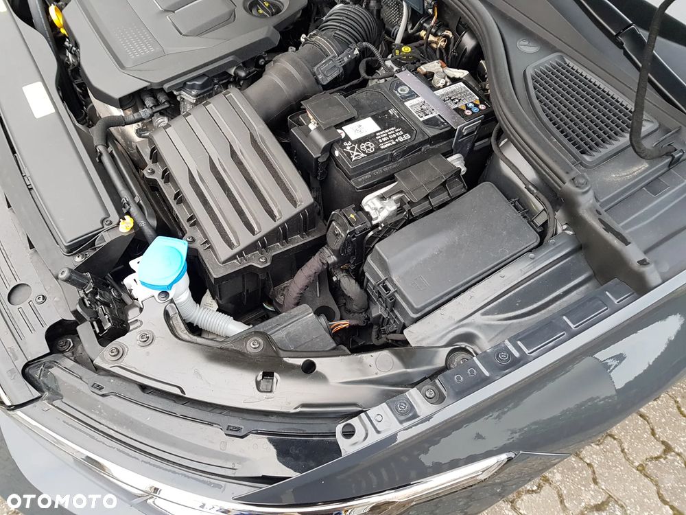 Volkswagen Golf 2.0 TDI SCR Goal - 18