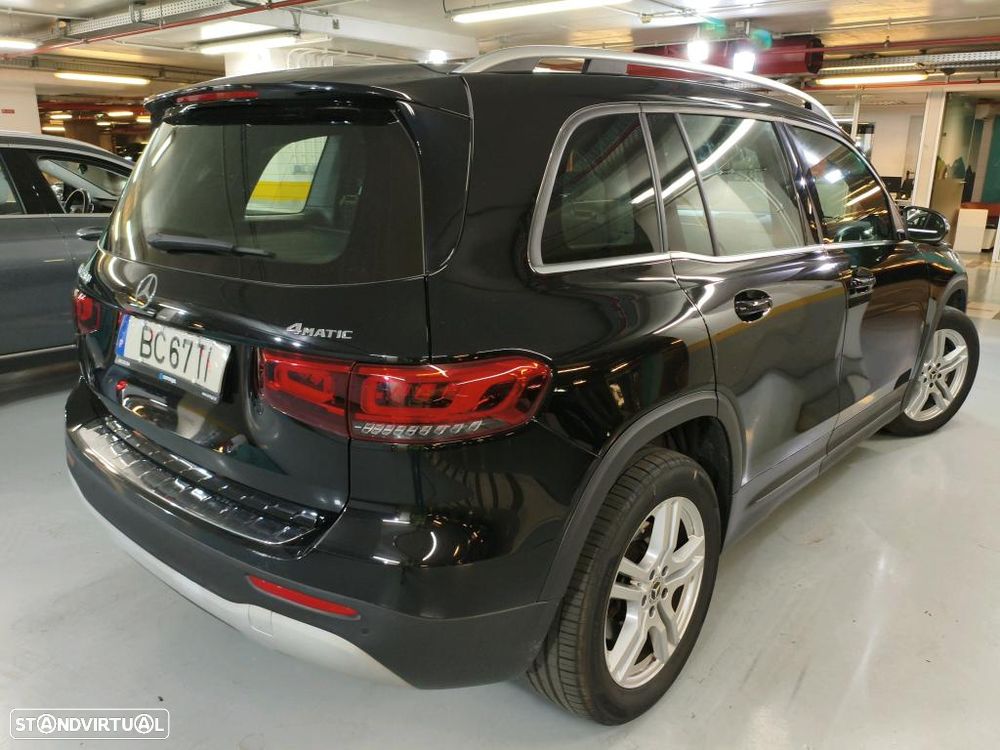 Mercedes-Benz GLB 220 d 4Matic - 4
