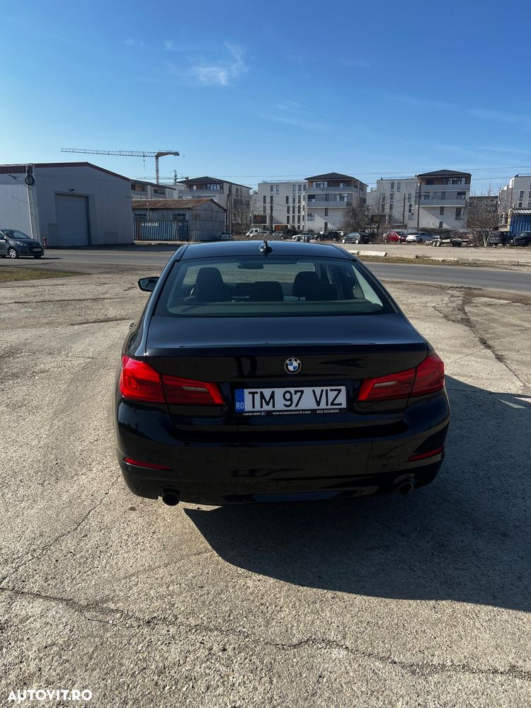BMW Seria 5 530i xDrive AT - 3