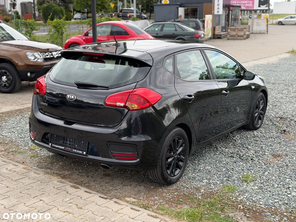 Kia Ceed 1.4 L - 23