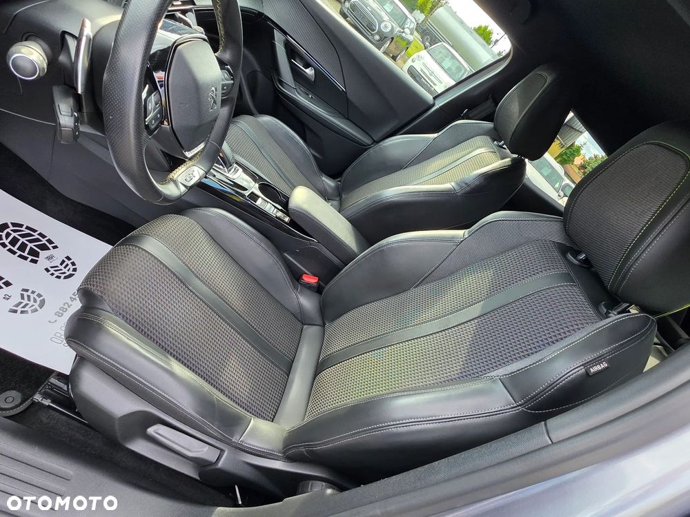Peugeot 2008 1.5 BlueHDi GT Line S&S EAT8 - 25