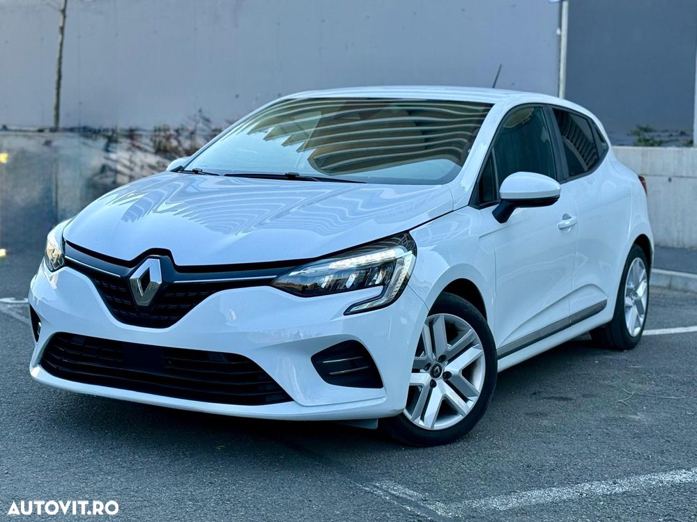 Renault Clio V E-Tech 145 Evolution - 4